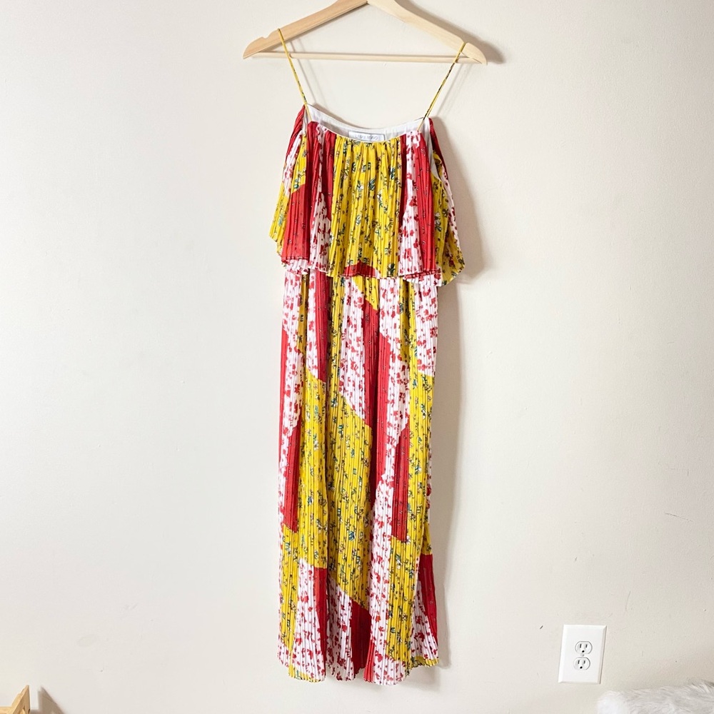 URBAN REVIVO Pleated Floral Maxi Dress Red Yellow White - 6